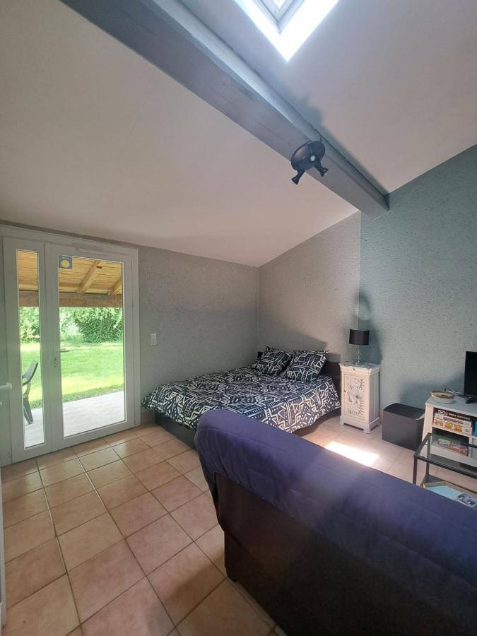 Studio Avec Jardin A 5 Min Du Parc Walibi Roquefort  Экстерьер фото