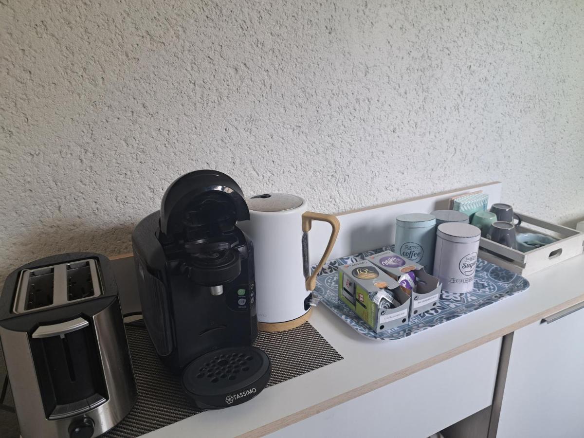 Studio Avec Jardin A 5 Min Du Parc Walibi Roquefort  Экстерьер фото